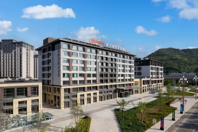 Hampton By Hilton Chengde Imperial Garden, East China