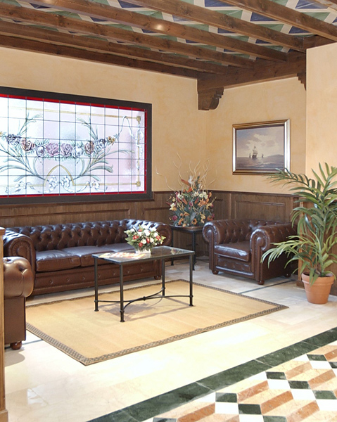 Hotel Fénix Torremolinos - photo 1