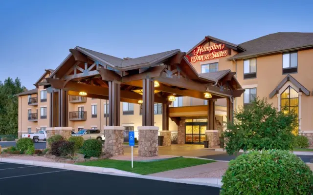 Hampton Inn  Suites Show LowPinetop, Arizona