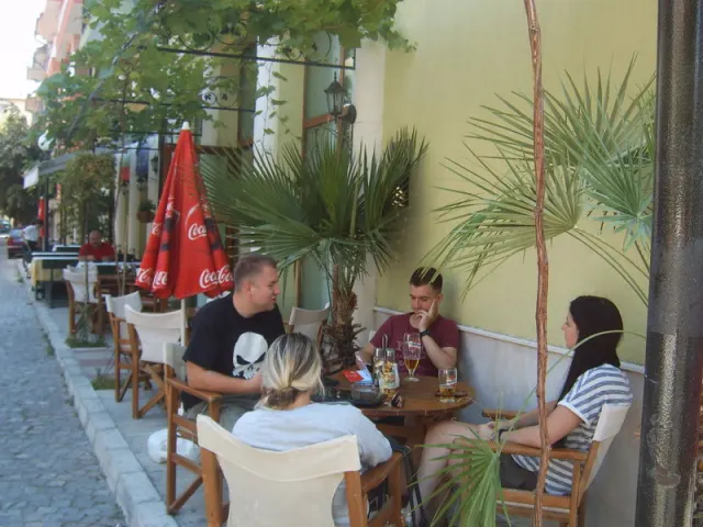 Zeus - photo 2