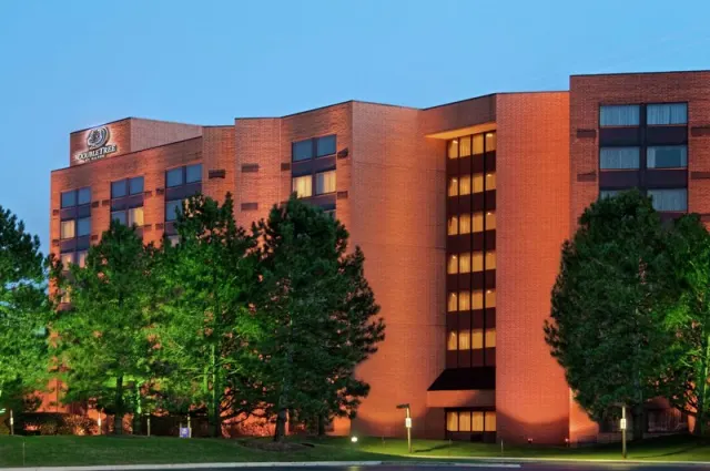 DoubleTree by Hilton Lisle Naperville, Illinois