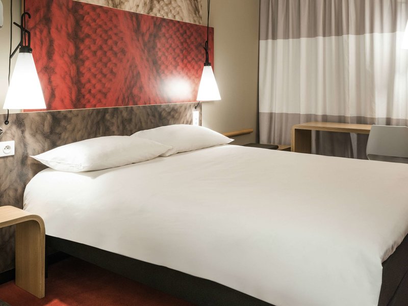 Hôtel ibis Le Bourget - photo 1