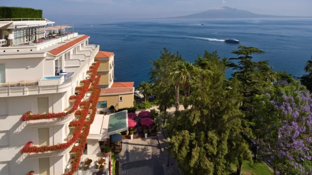 Grand Hotel Continental - photo 2