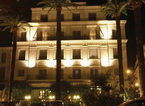 Hôtel Le Canberra - photo 3