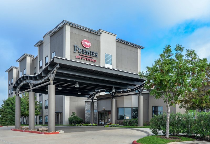 Best Western Premier Bryan College Station - photo 1