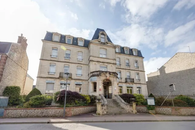 Nouvel Hotel, Normandy