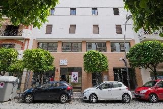 Apartamentos Santiago by OYO Rooms, Ecija