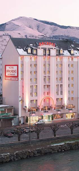 Hotel des Arcades, Pyrenees