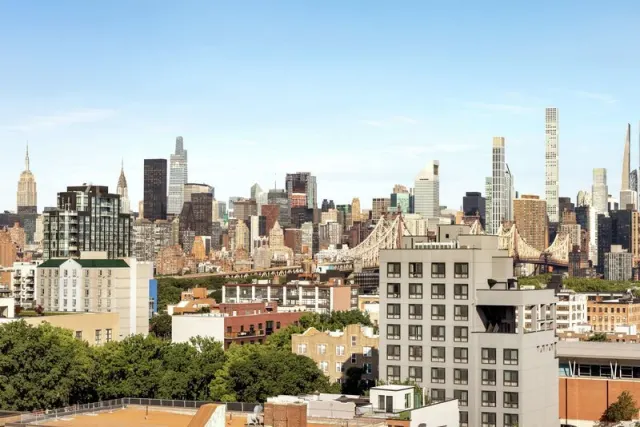 Home2 Suites by Hilton New York Long Island City/ Manhattan View, Long Island
