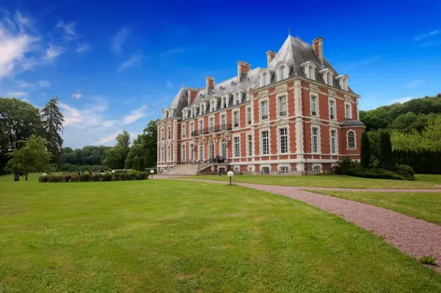 Wyndham Halcyon Resort La Souterraine, Limousin