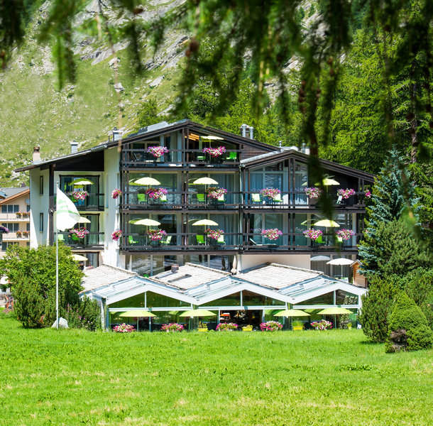 Hotel Wellness Spa Pirmin Zurbriggen, Pennine Alps