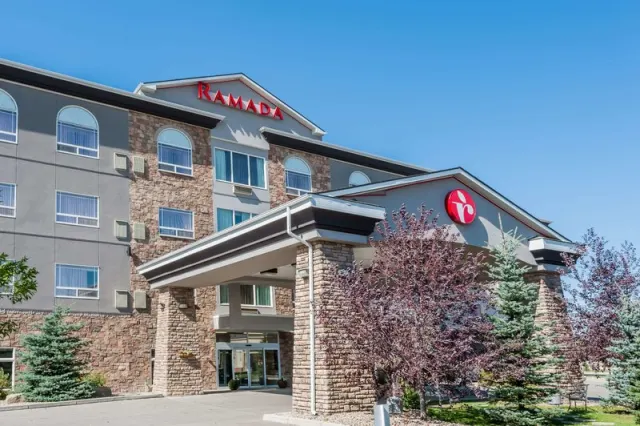 Ramada by Wyndham High River, Alberta