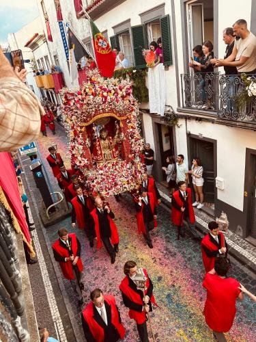 Dmcharme, Azores