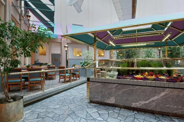 Hilton Oakland Airport, Oakland