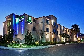Holiday Inn Express Hotel & Suites Tracy, Tracy