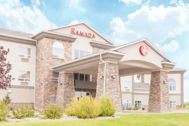 Ramada by Wyndham Pincher Creek, Alberta