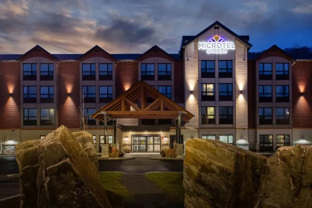 Microtel Inn & Suites by Wyndham Mont Tremblant, Quebec