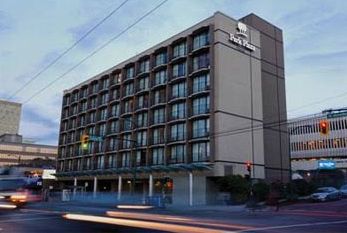 Park Inn & Suites by Radisson, Vancouver, British Columbia