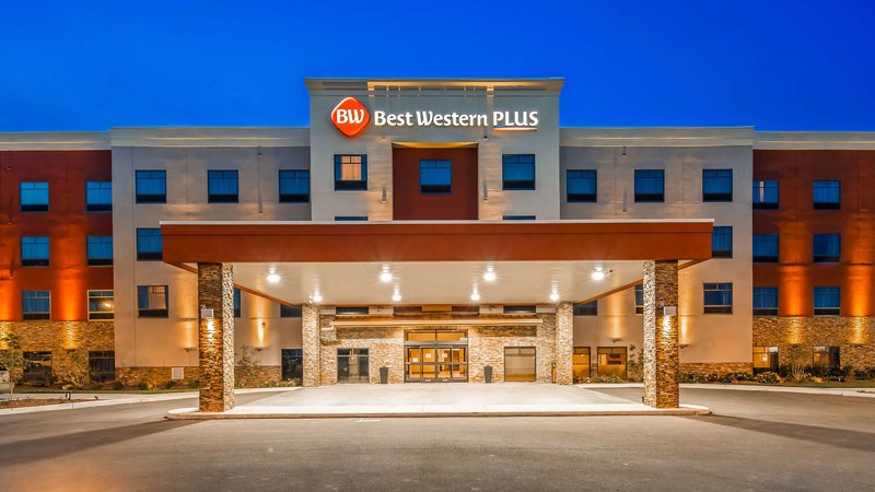 Best Western Plus Elizabethtown Inn  Suites - photo 1