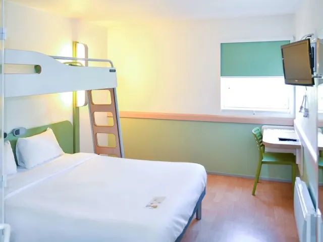 ibis budget Aix-les-Bains Nord - photo 2