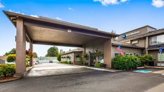 Best Western Oak Meadows Inn, Oregon