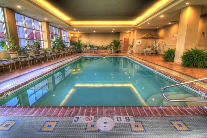 Hotel Topeka at City Center - photo 1