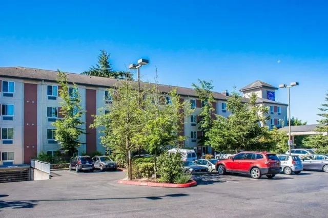 Sleep Inn SeaTac Airport - photo 2