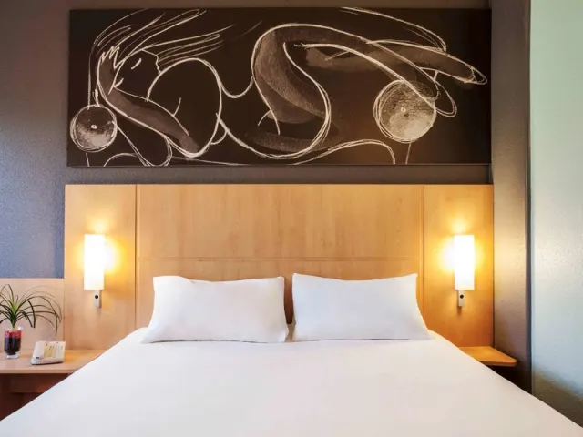 ibis Barcelona Cornella - foto 3