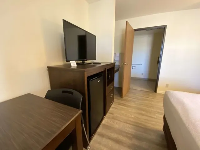 SureStay Hotel by Best Western Williams - photo 4