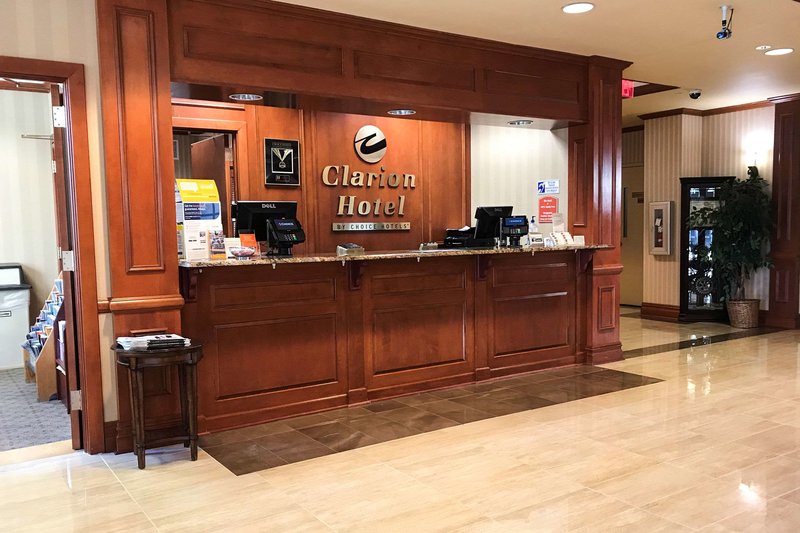 Clarion Hotel & Conference Center - photo 1