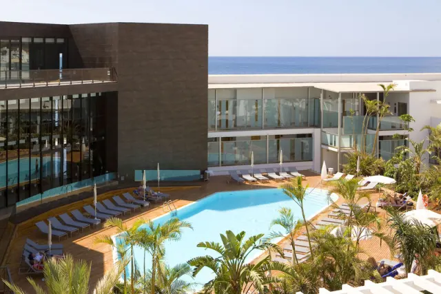 R2 Bahia Playa Design Hotel & Spa - photo 4