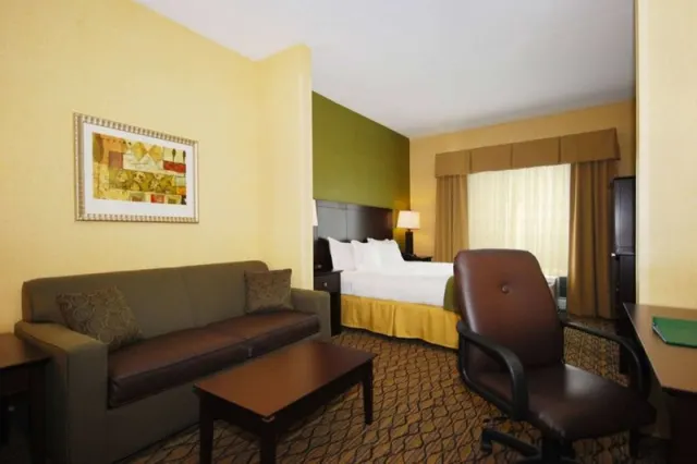 Wingate by Wyndham Kittanning - photo 4