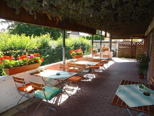 Hotel Ottersleben - photo 3