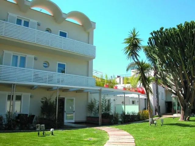 Marina 10 Boutique & Design Hotel - foto 3