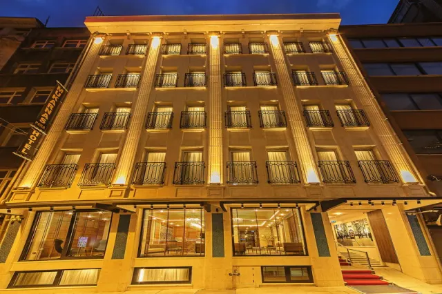 Mukarnas Taksim Hotel - photo 2