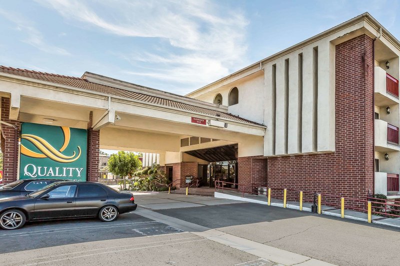 Comfort Inn & Suites Irvine Spectrum - foto 1