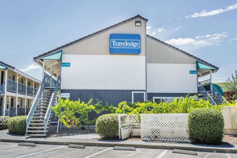 Travelodge by Wyndham FairfieldNapa Valley - photo 1
