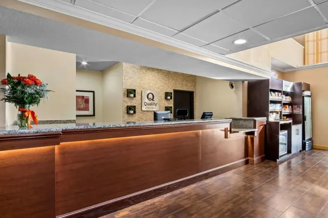 Comfort Suites Las Colinas Center - foto 4