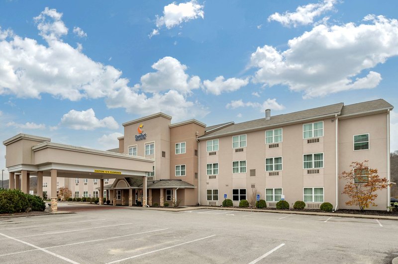 Comfort Inn & Suites Northern Kentucky - photo 1