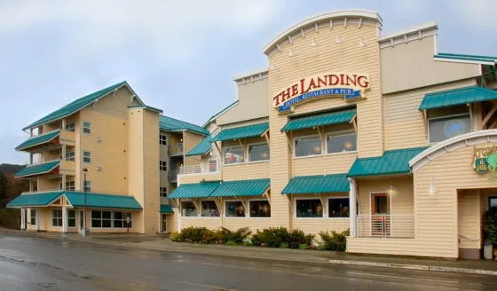 The Landing Hotel