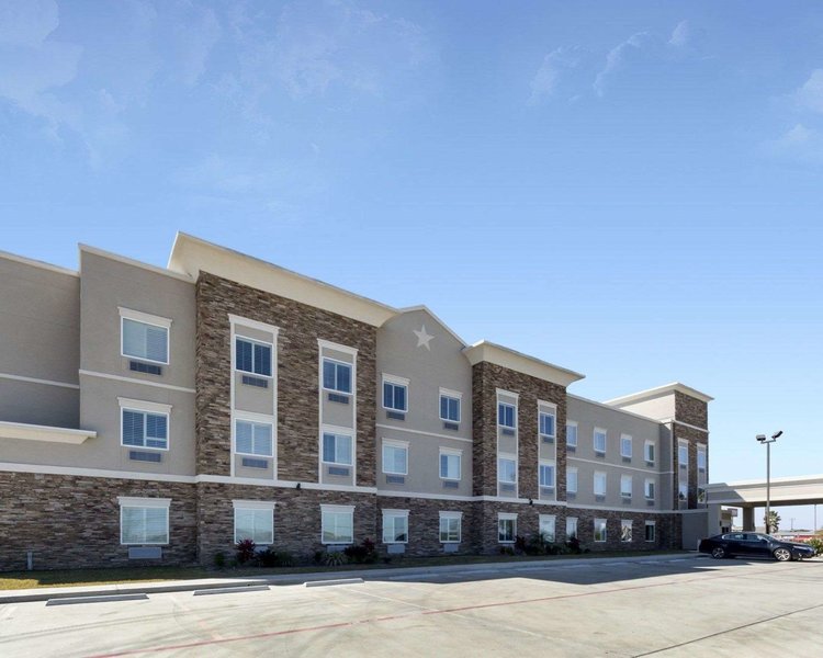 Quality Inn & Suites - foto 1