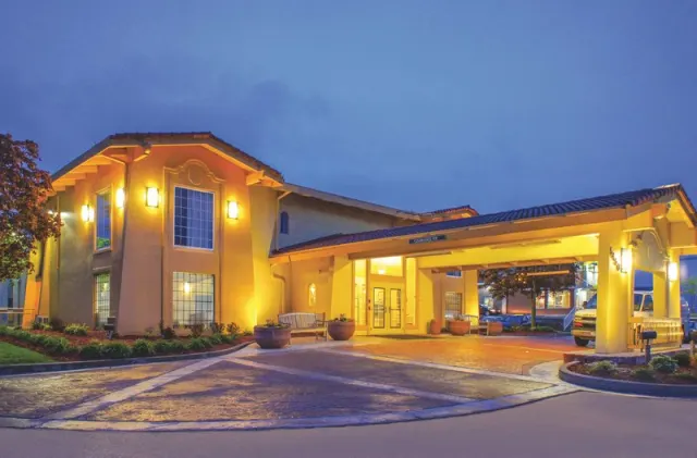 La Quinta Inn by Wyndham Moline Airport, Moline