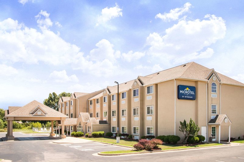 Microtel Inn  Suites by Wyndham Claremore - photo 1