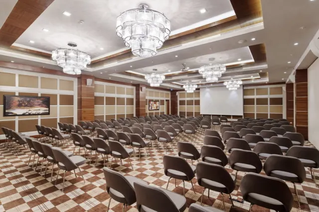 DoubleTree by Hilton Hotel Kusadasi - photo 3