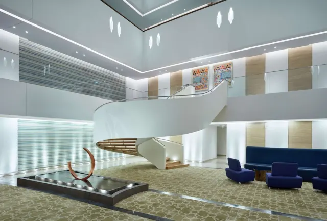 Hilton Garden Inn Muscat Al Khuwair - photo 3
