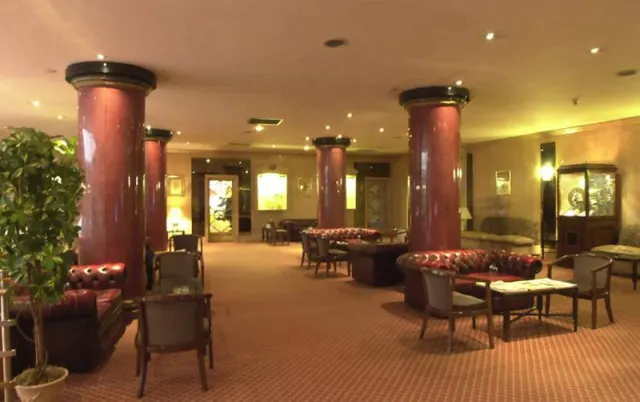 The President Hotel - photo 3