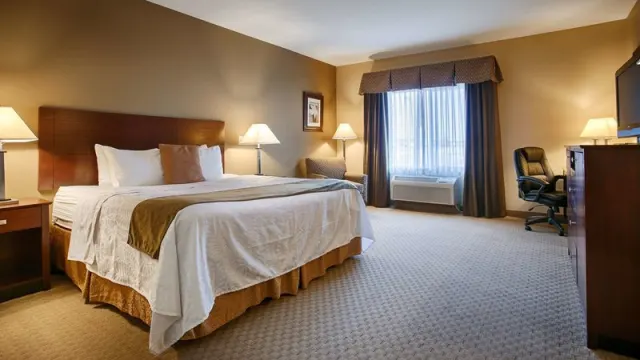 Best Western Plus Montezuma Inn  Suites - foto 3