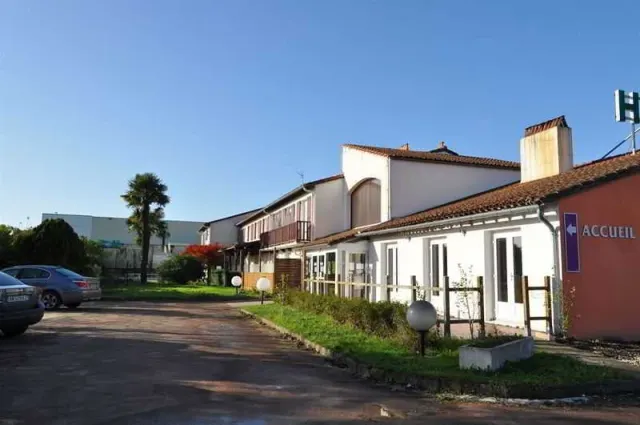 Hotel O'Nice, Saintes
