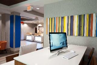 Holiday Inn Express Hotel & Suites Scott - Lafayette West - photo 2