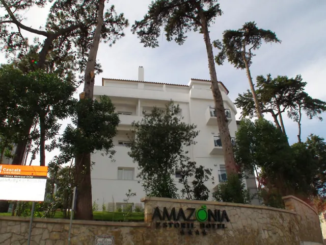 Holiday Inn Express & Suites Lisbon - Príncipe Real, Lisbon